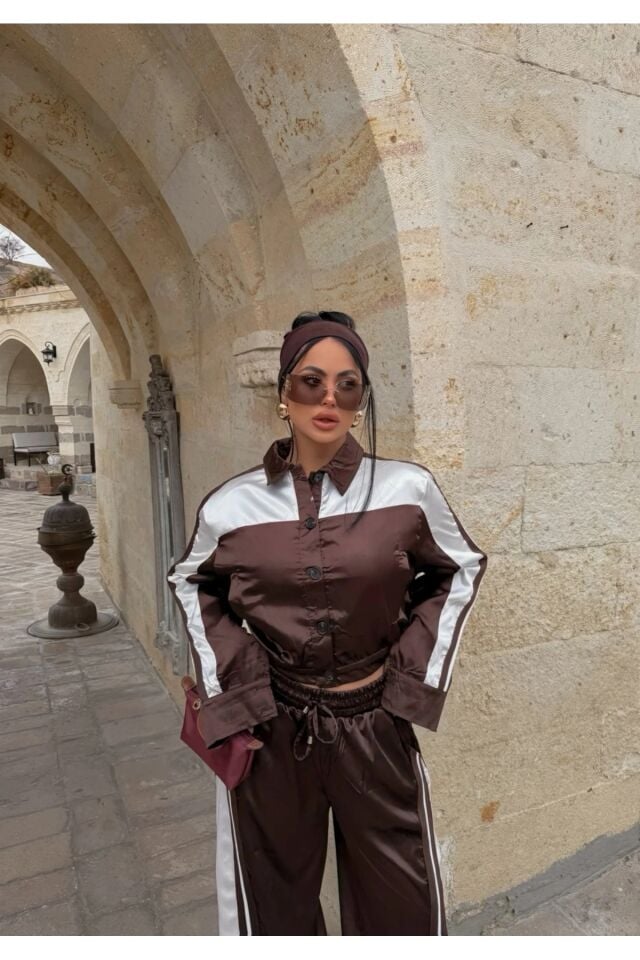 Saten Şerit Detaylı Ceket ve Pantolon Takım