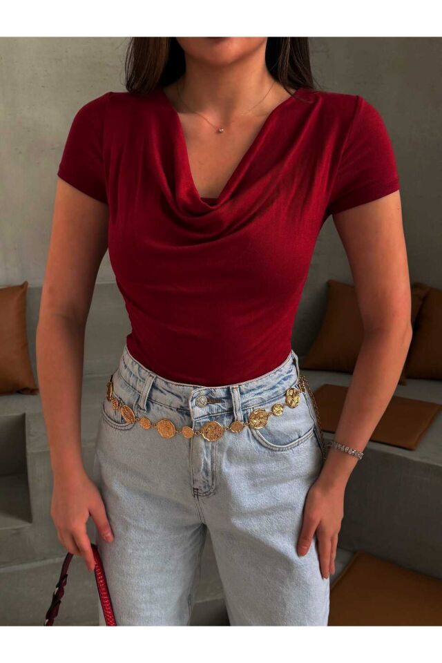 Degaje Yaka Drapeli Kısa Kollu Şık Bluz S - Bordo