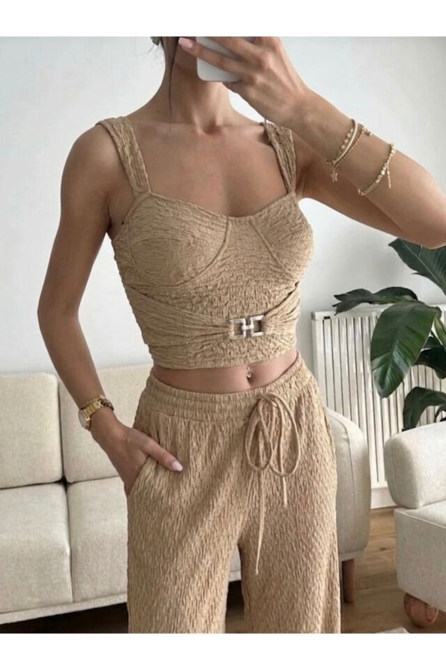 Toka Detaylı Büstiyer Crop ve Pantolon Takım M - Bej