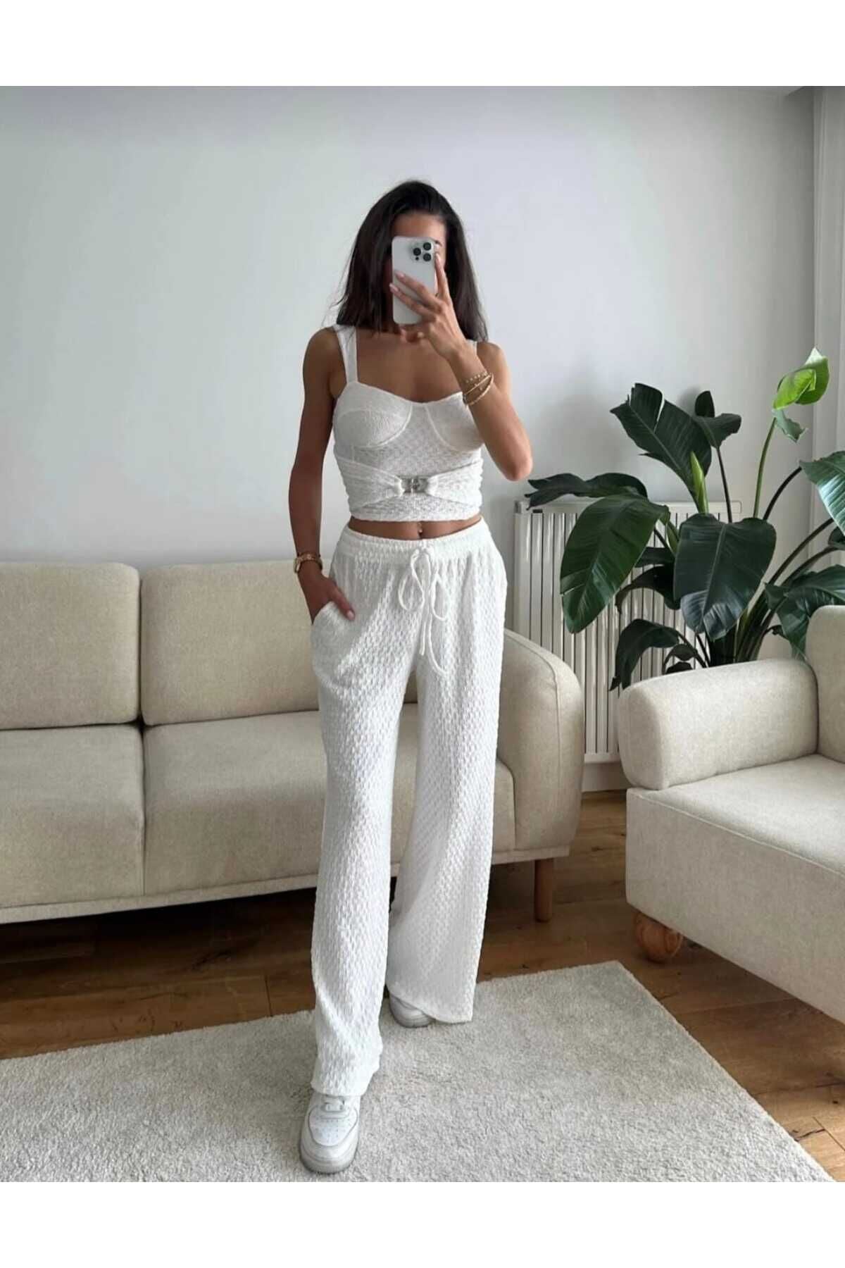 Toka Detaylı Büstiyer Crop ve Pantolon Takım L - Beyaz
