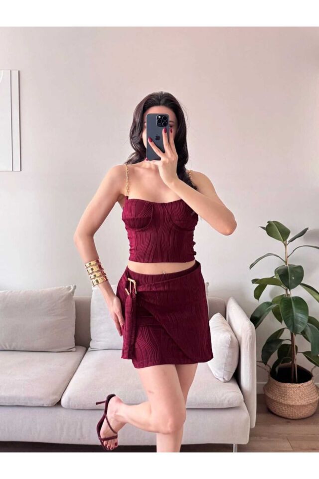 Zincir Askılı Toka Detaylı Bluz ve Etek Takım M - Bordo