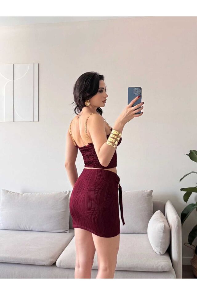 Zincir Askılı Toka Detaylı Bluz ve Etek Takım M - Bordo