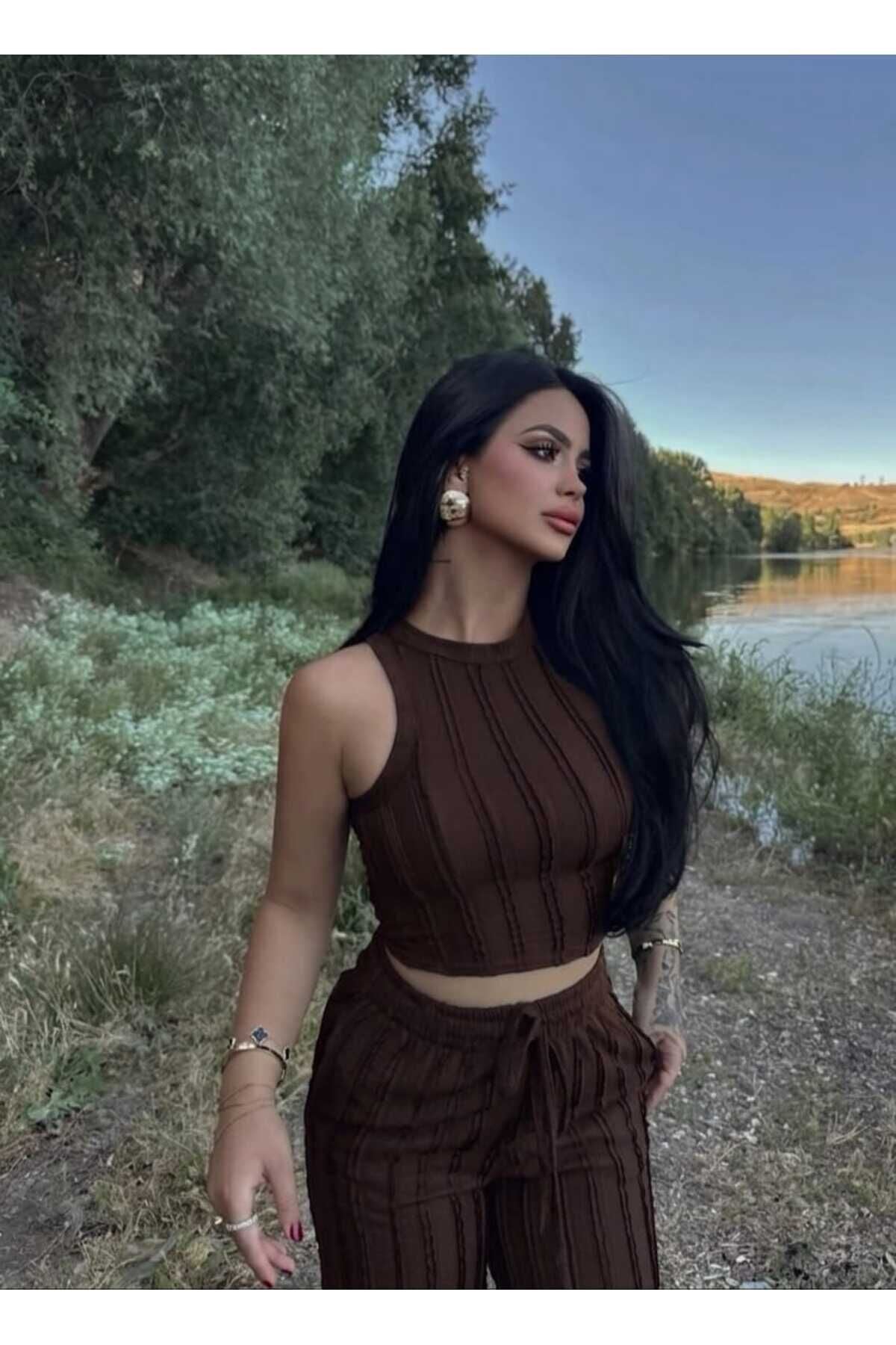 Halter Yaka Crop ve Fırfırlı Gagari Pantolon Takım M - Kahverengi