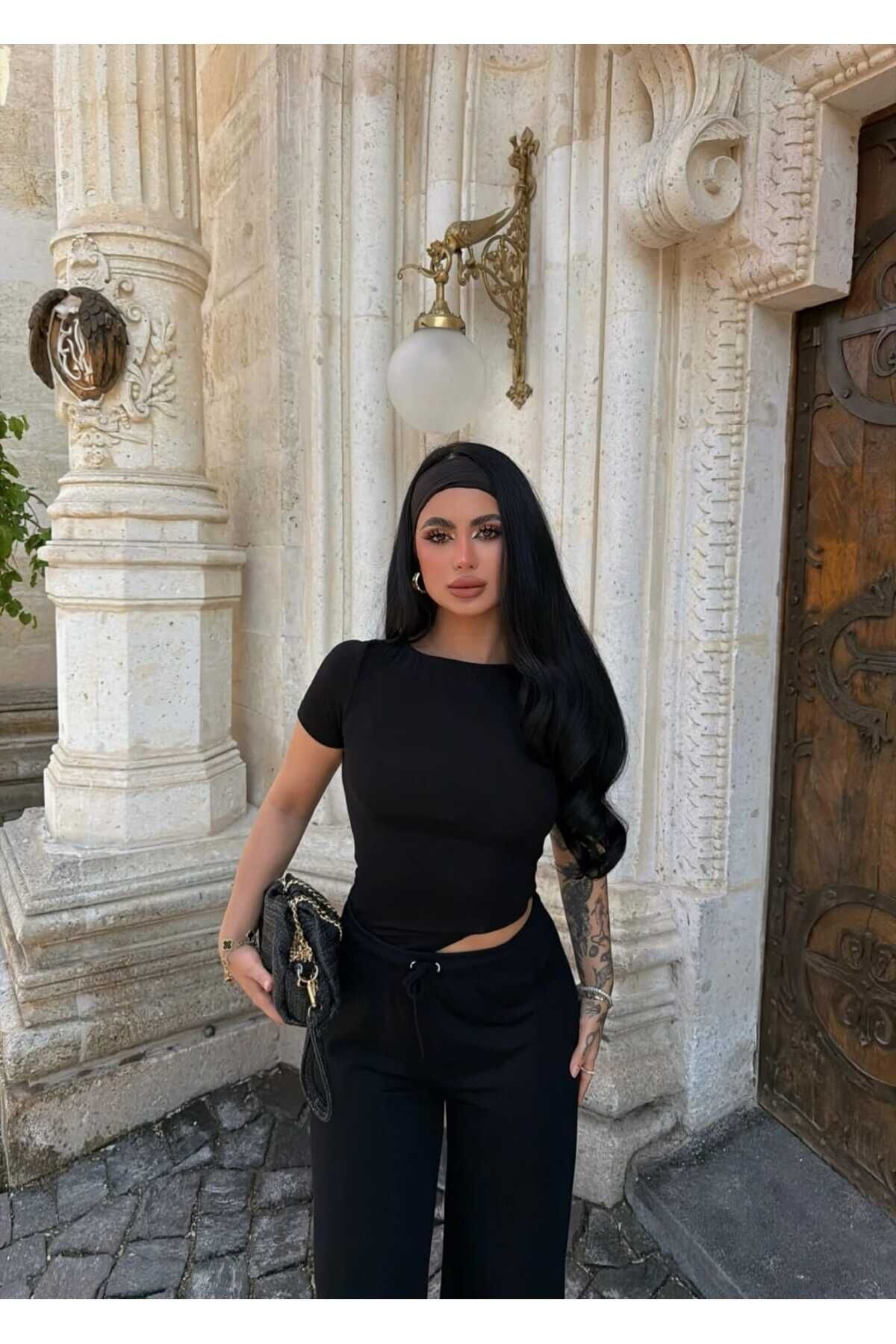Kayık Yaka Bluz ve Bol Paça Pantolon Takım L - Siyah