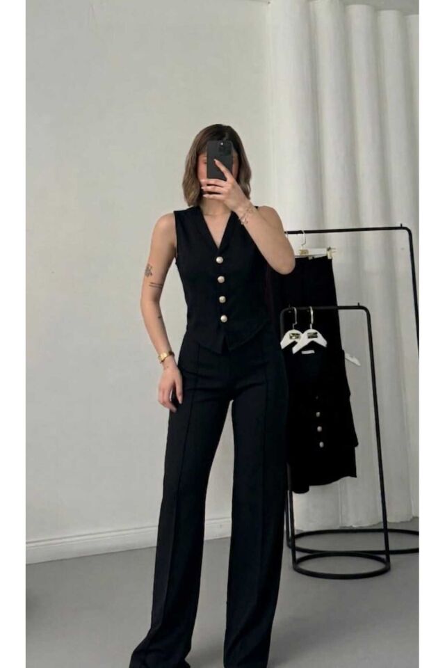 Gold Düğmeli Yelek ve Bol Paça Pantolon Takım S - Siyah